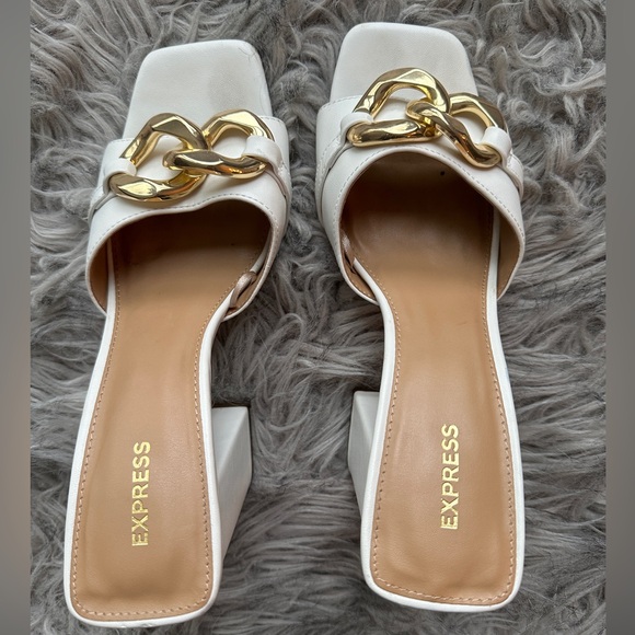 Express Chain Strap Block Heel Mule Sandals - sz 9.5 - Picture 2 of 7